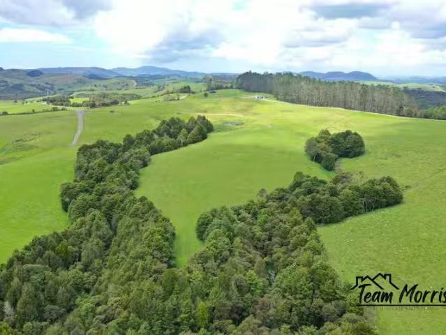 House for sale in Maungaturoto, Northland