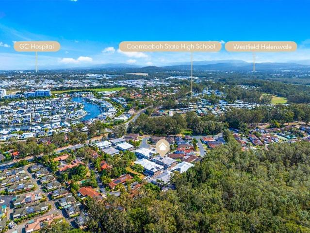 Townhouse for sale in Coombabah, Gold Coast City