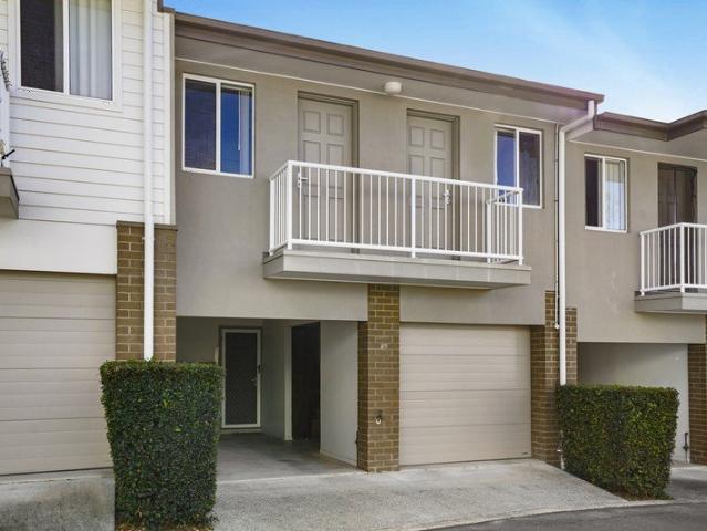 Townhouse for sale in Fernbrook, Queensland
