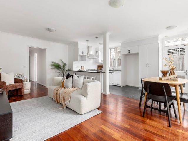 Villa for sale in Camerons Creek, Victoria