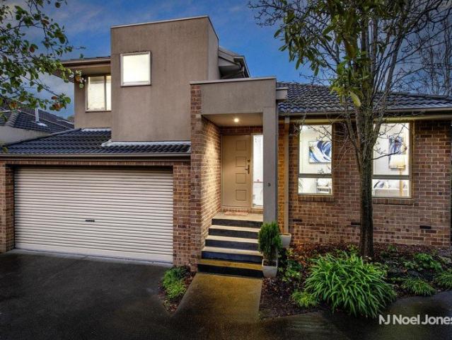 Townhouse for sale in Camerons Creek, Victoria