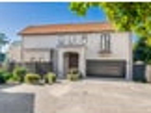 House for sale in Howick, Oroua County