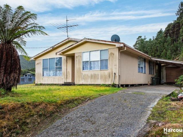 House for sale in Queenstown, Tasmania