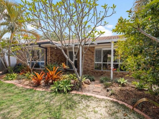 House for sale in Beachmere, Queensland