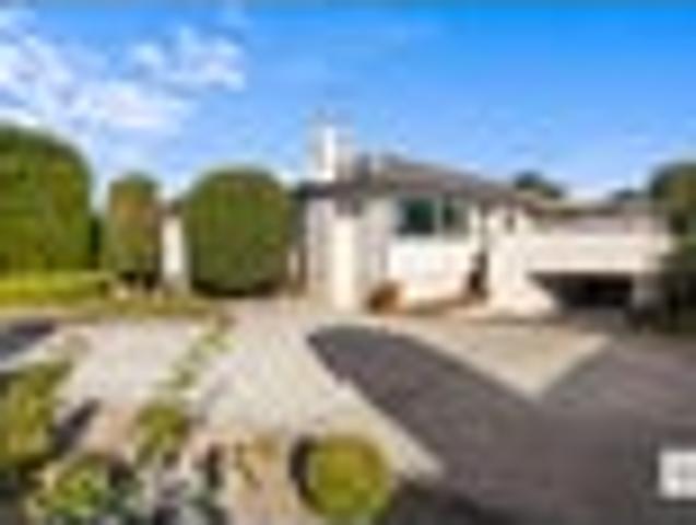 House for sale in Howick