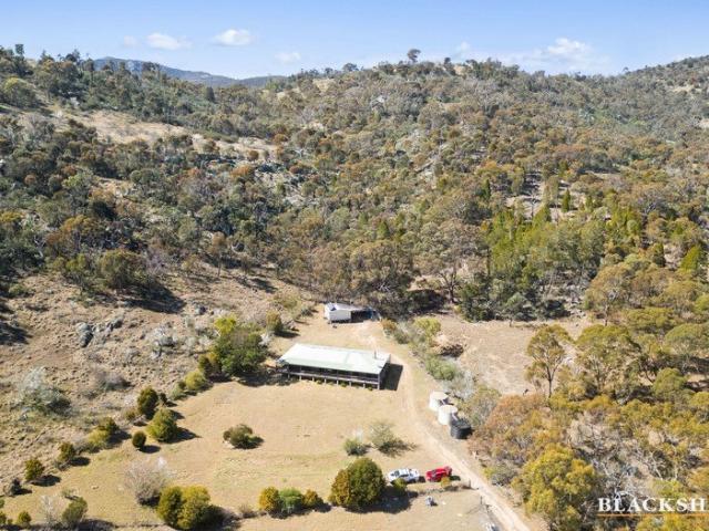 Cottage for sale in Michelago, New South Wales