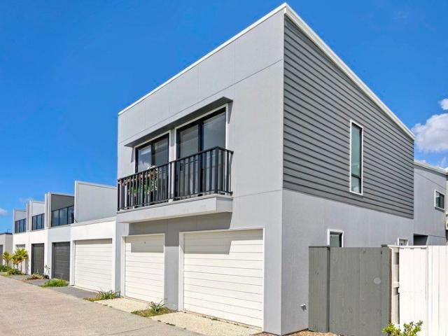 Duplex for rent in Kings Creek, Queensland