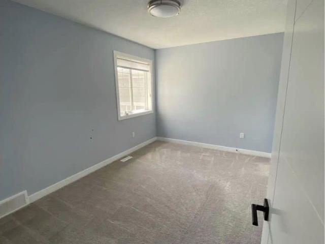 Room for rent in Legacy, Calgary