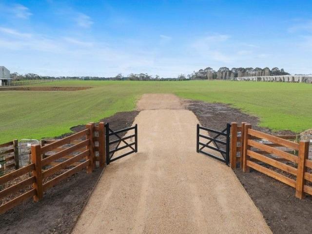 Land for sale in Camerons Creek, Victoria