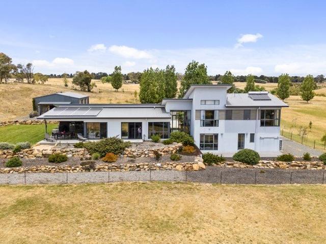 House for sale in Bywong, Queanbeyan-Palerang Regional Council