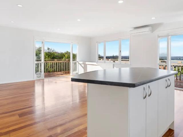 House for rent in Beverley Hills, Ōrākei