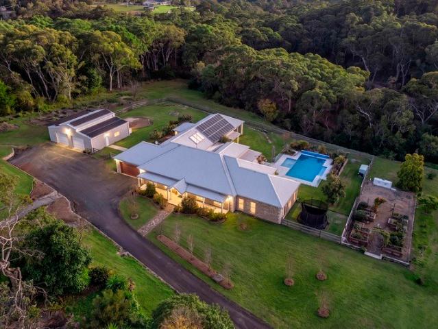 Cottage for sale in Sydney, New South Wales