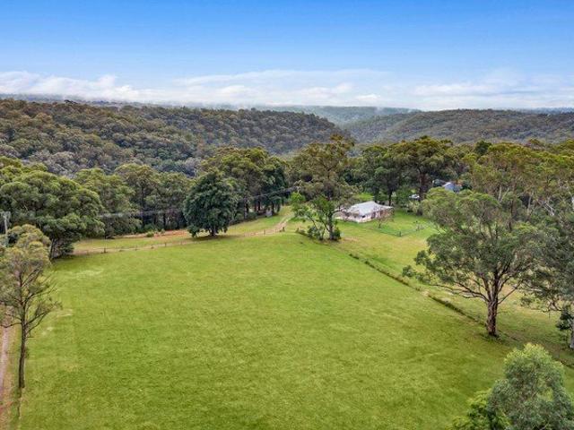 Cottage for sale in Sydney, New South Wales