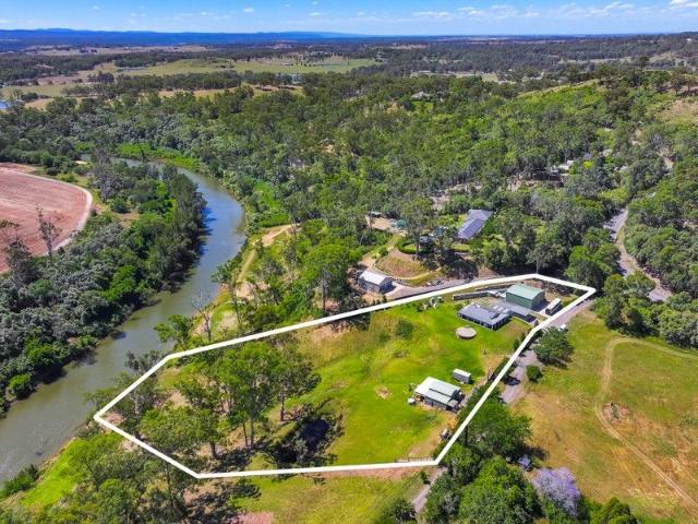Cottage for sale in Sydney, New South Wales
