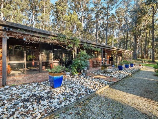 House for sale in Camerons Creek, Victoria