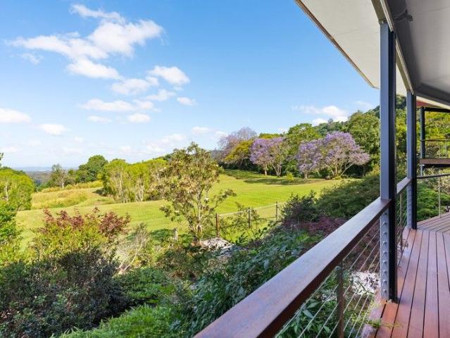 Cottage for sale in Kings Creek, Queensland