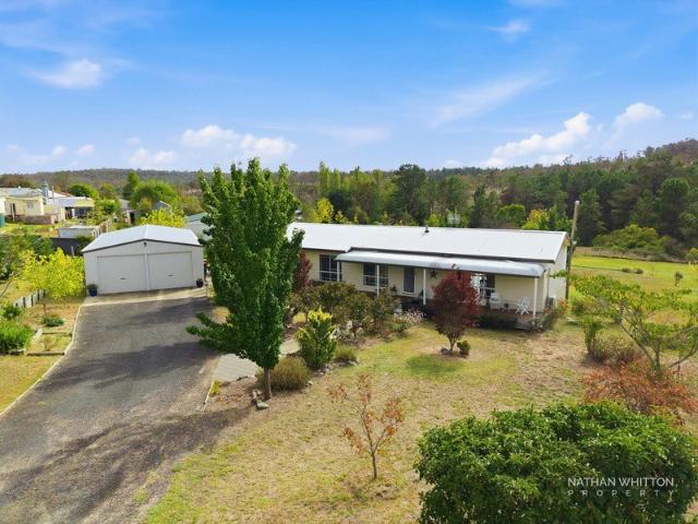 House for sale in Rocky River, New South Wales