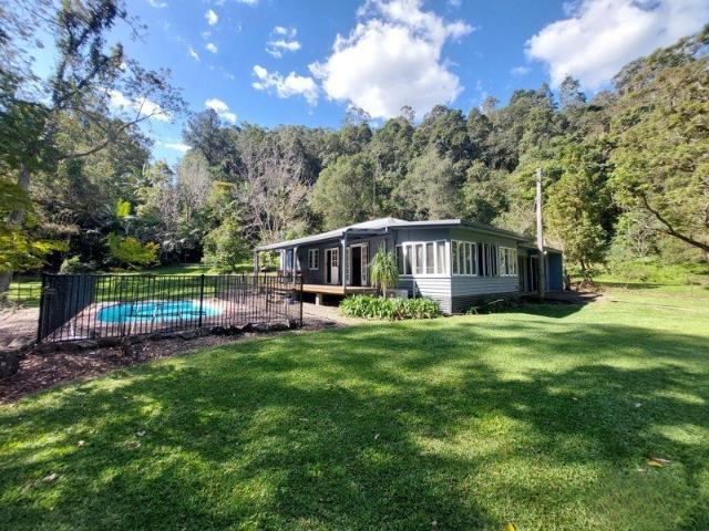 Cottage for sale in Kings Creek, Queensland