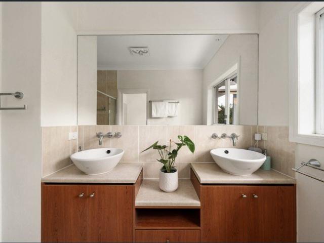 House for rent in Pullenvale, Greater Brisbane