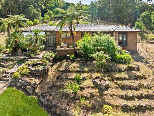 Cottage for sale in Gosford, New South Wales