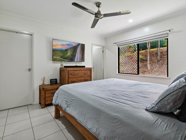 Cottage for sale in Goldsborough, Queensland
