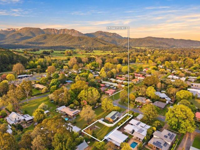 Land for sale in Porepunkah, Alpine Shire