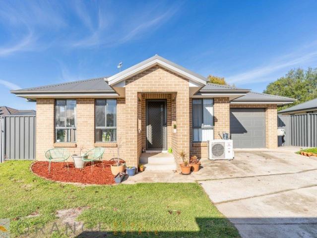 House for rent in Orange, Orange City Council
