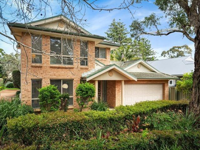 Townhouse for sale in Sutherland, New South Wales