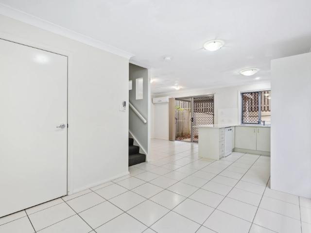 Townhouse for rent in Toombul, Queensland