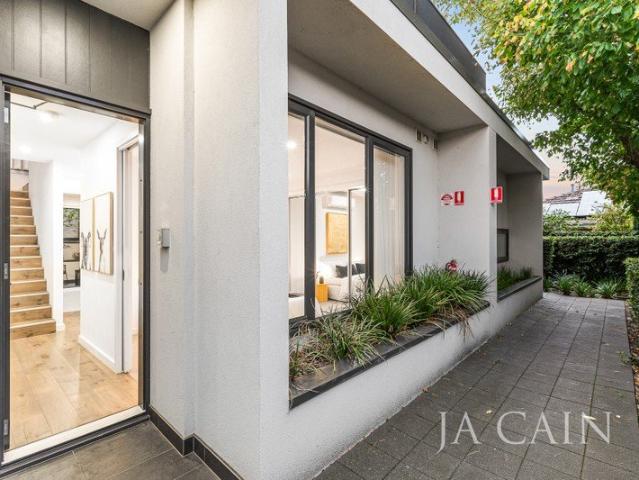 Townhouse for rent in Camerons Creek, Victoria