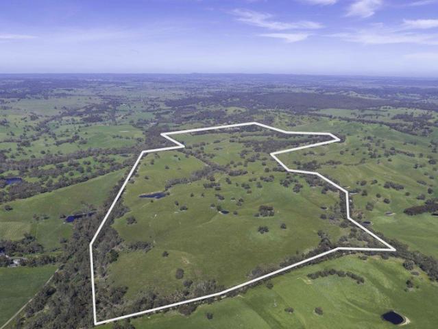 Cottage for sale in Barfold, Shire of Mount Alexander