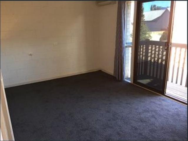 Townhouse for rent in Horseshoe Creek, South Australia