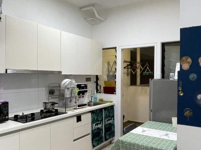 Room for rent in Petaling, Alam Impian