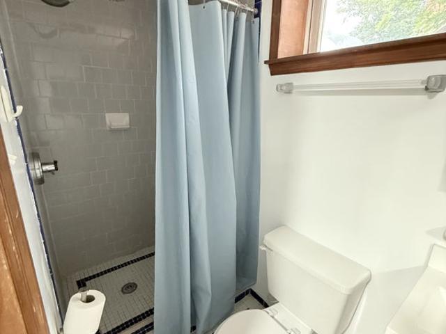Room for rent in Virginia