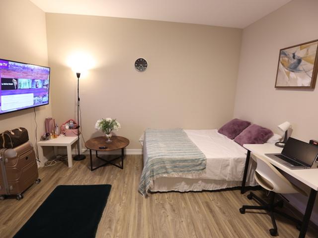 Room for rent in Toronto, Ontario