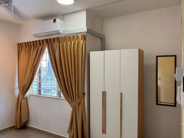 Room for rent in Country Heights Damansara, Kuala Lumpur