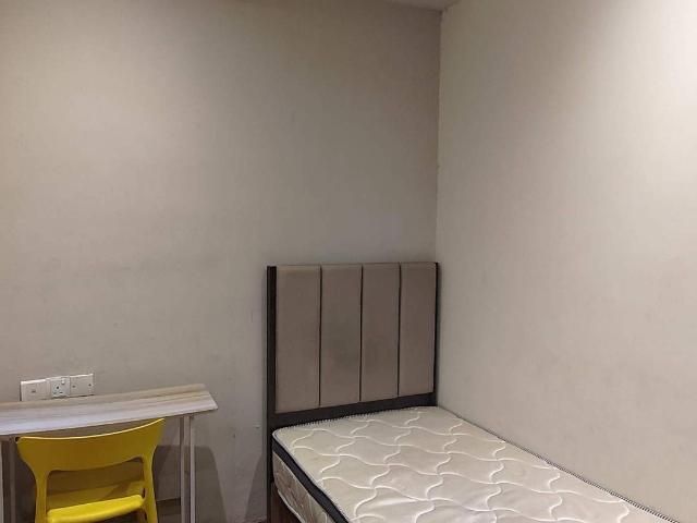 Room for rent in Kuala Lumpur, Country Heights Damansara