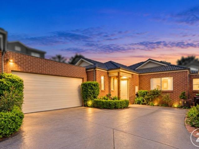 Townhouse for sale in Parkdale, Melbourne