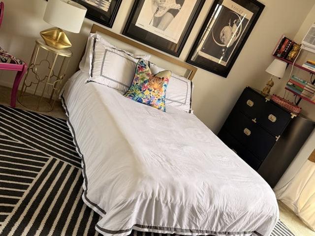 Room for rent in West Hollywood, California