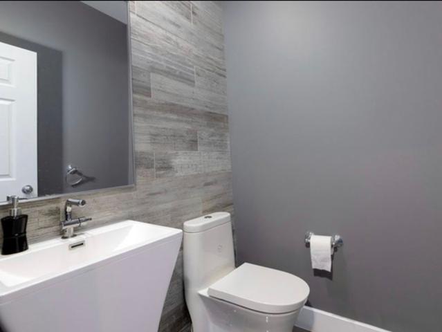 Room for rent in Mulhurst Bay, Ontario