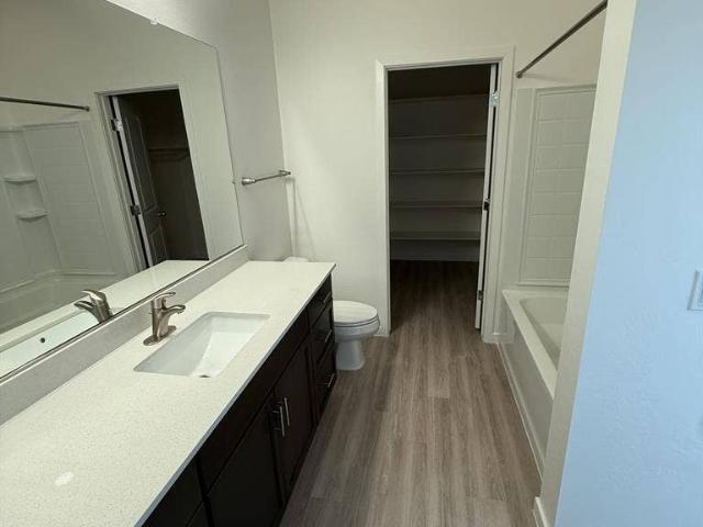 Room for rent in Surprise Farms, Surprise