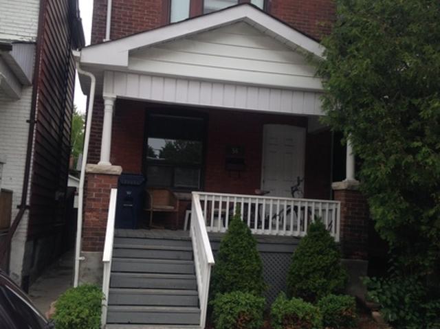 Room for rent in Woburn, Ontario