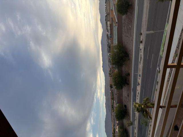 Room for rent in Palm Desert, California