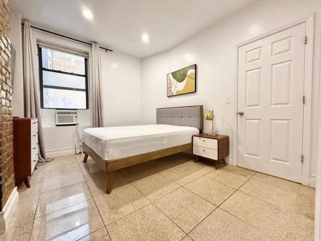 Apartment for rent in Arverne, New York