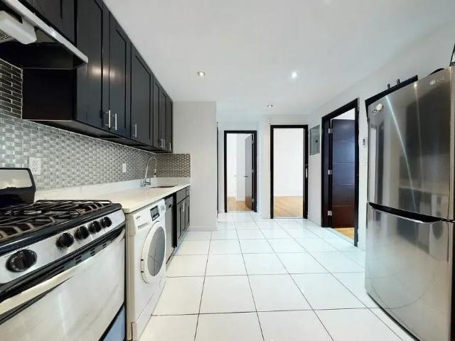 Apartment for rent in Arverne, New York