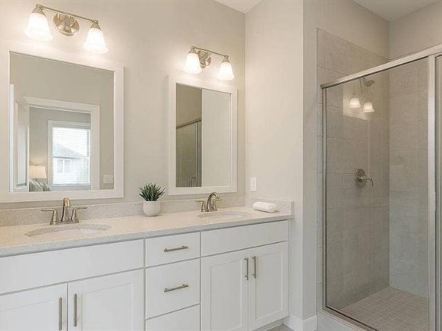 Room for rent in Cliffwood, New Jersey