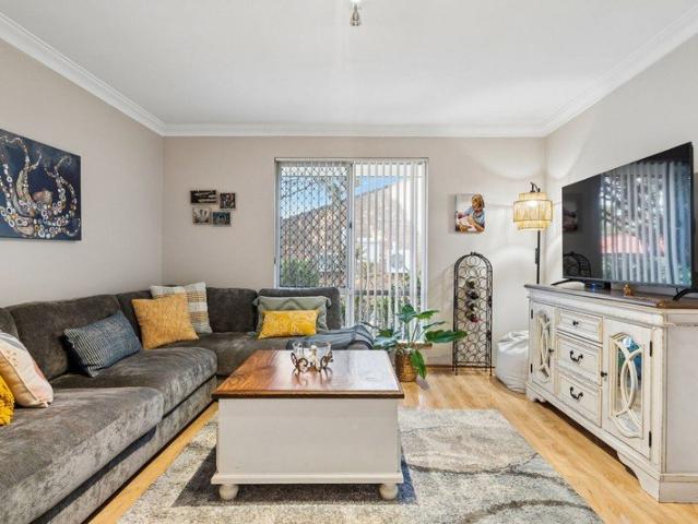 Villa for sale in Noranda, Western Australia