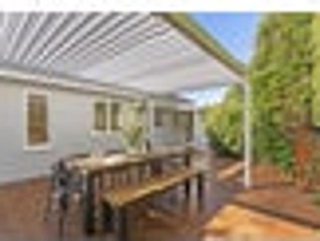 House for sale in Wairau Valley