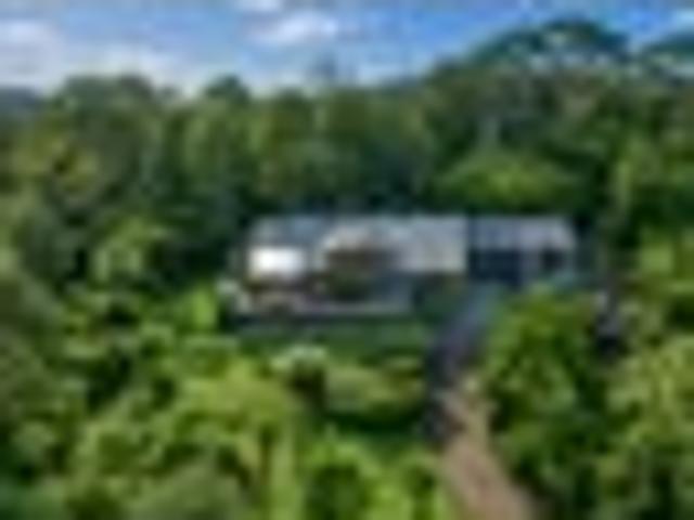 House for sale in Oratia