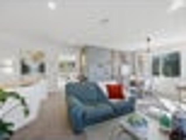 House for sale in Paremoremo, Oroua County